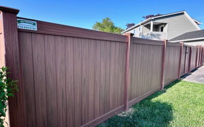 The Beauty of Cedar with the Low Maintenance of a Vinyl Fence